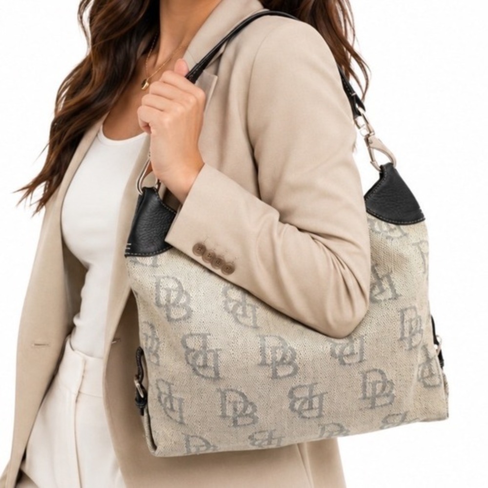 Dooney & Bourke Medium Sac Hobo Bag Signature Monogram Canvas Black Beige 38-11